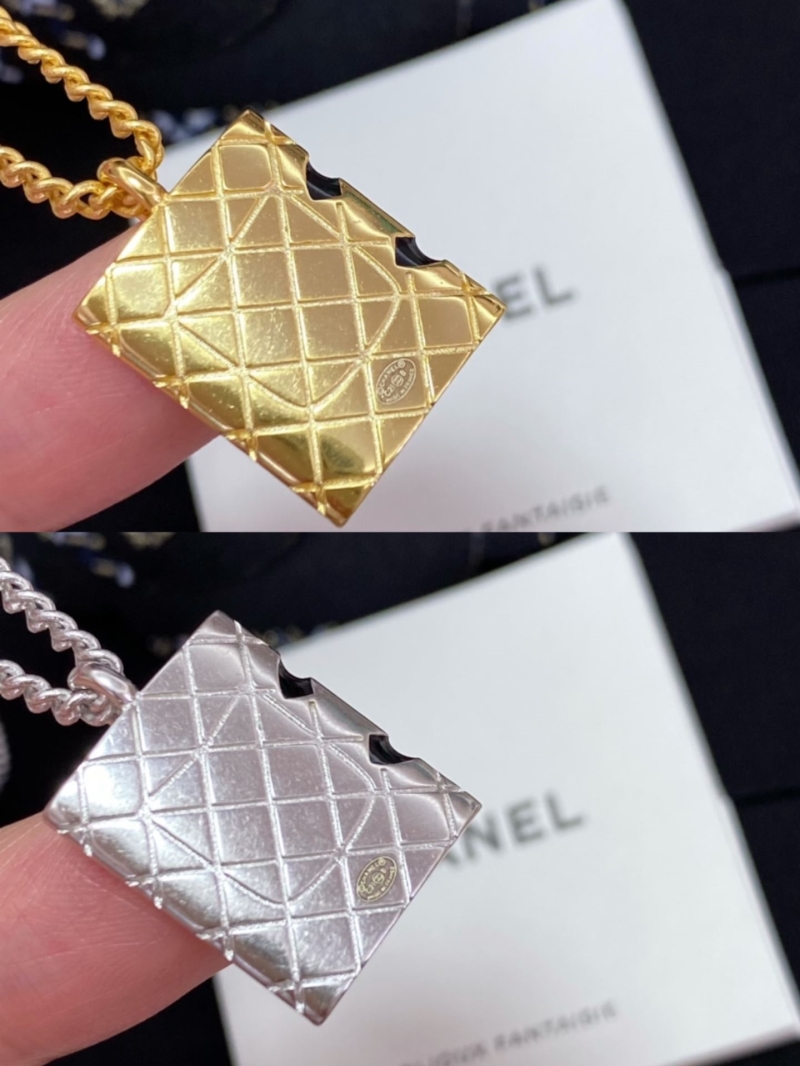 Chanel Necklaces